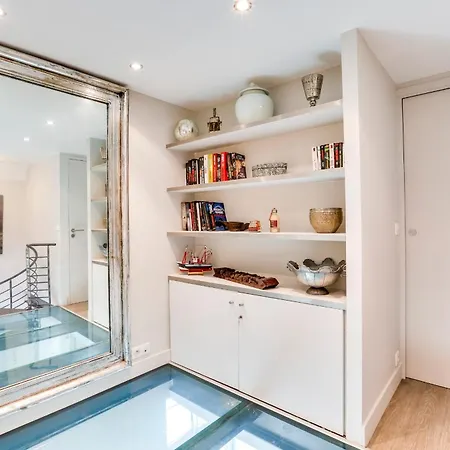 Duplex Chroma - Welkeys Lägenhet